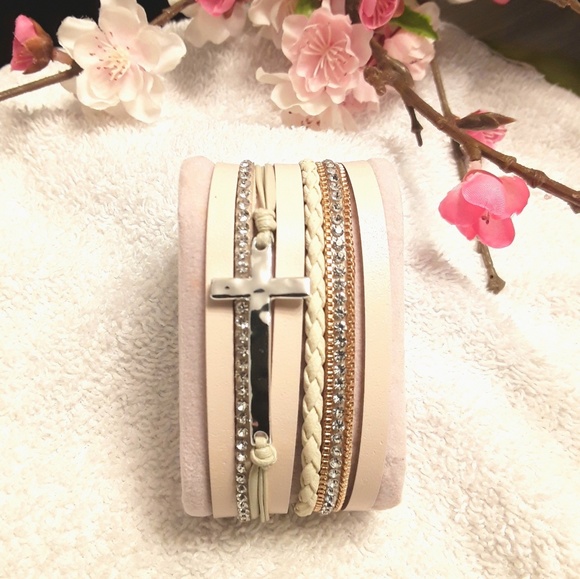 NEW Multi Blush Wrap Bracelet - Picture 3 of 8